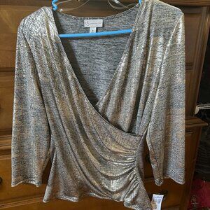 Dressbarn gold blouse-M